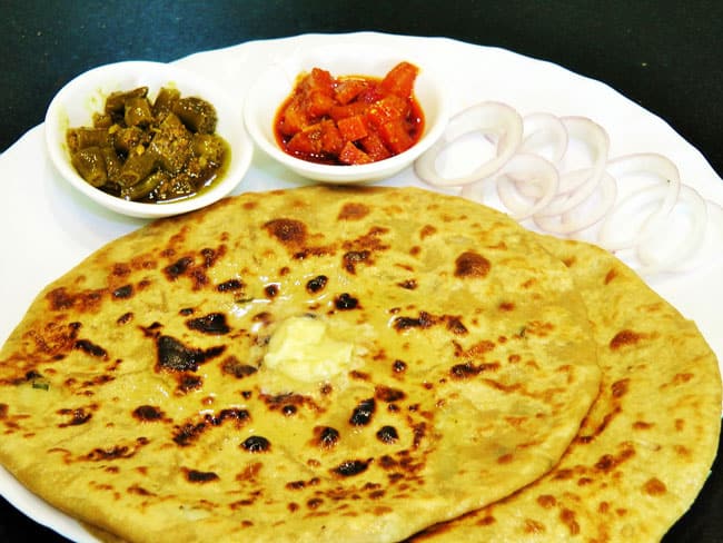 Aloo Paratha - Marathi Recipe | Madhura's Recipe
