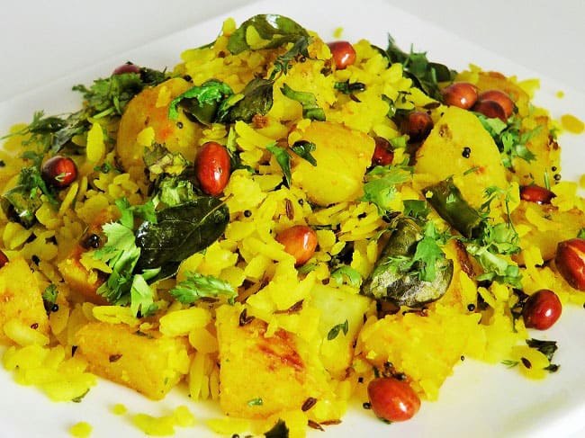 Batata Pohe - Marathi Recipe