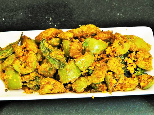 Besan Shimla Mirch - Marathi Recipe
