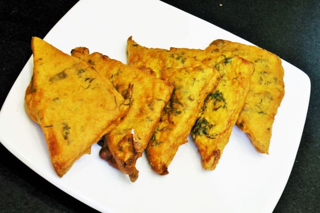 Bread Pakoda - Marathi Recipe