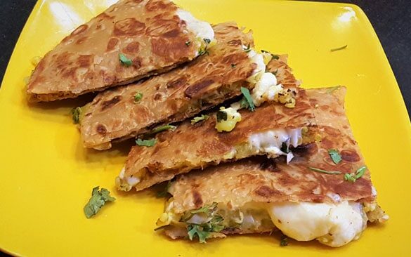 Chapati Sandwich - Hindi Recipe