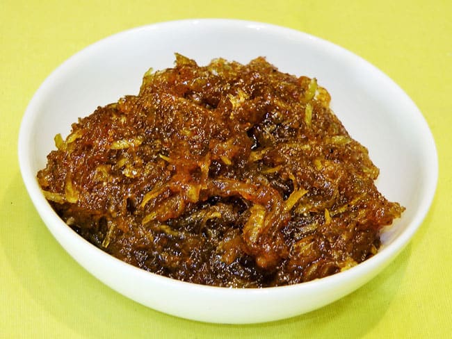 Chatapatit Gulamba - Marathi Recipe