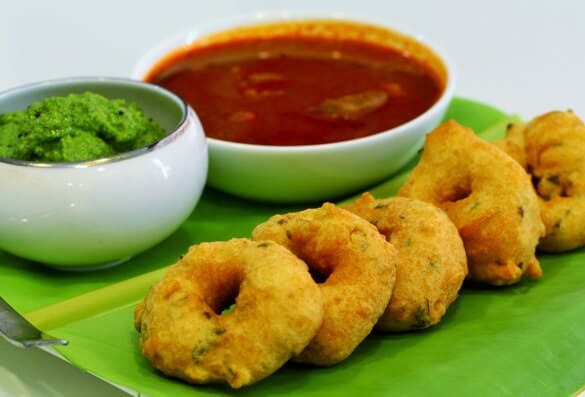 Crispy Medu Vada - Marathi Recipe