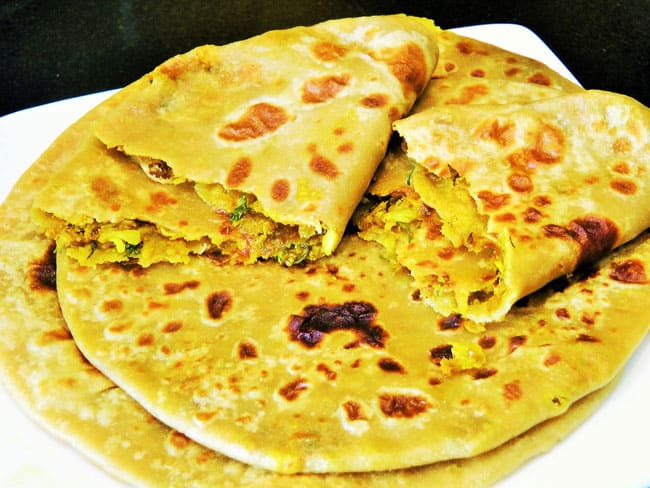 Gobi Paratha - Marathi Recipe