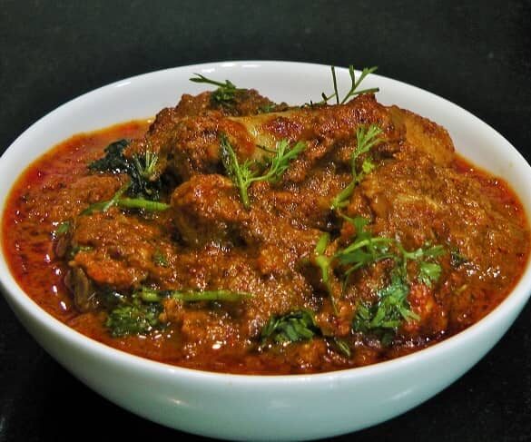 Konkani Chicken Curry - Maharashtrian Recipe
