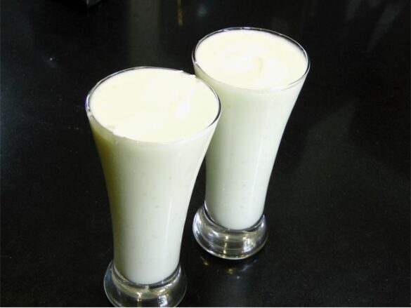 Lassi - Marathi Recipe | Madhura's Recipe
