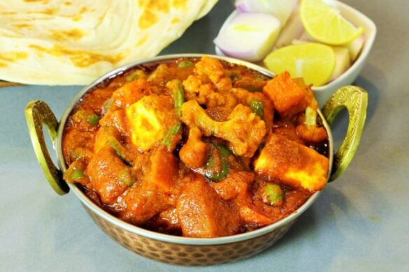 Veg Maratha - Marathi Recipe | Madhura's Recipe