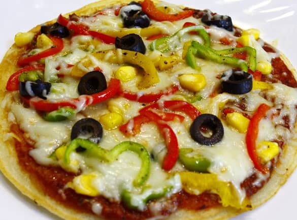 Pizza Without Maida and Yeast - Hindi Recipe