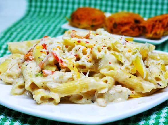White Sauce Pasta - Marathi Recipe
