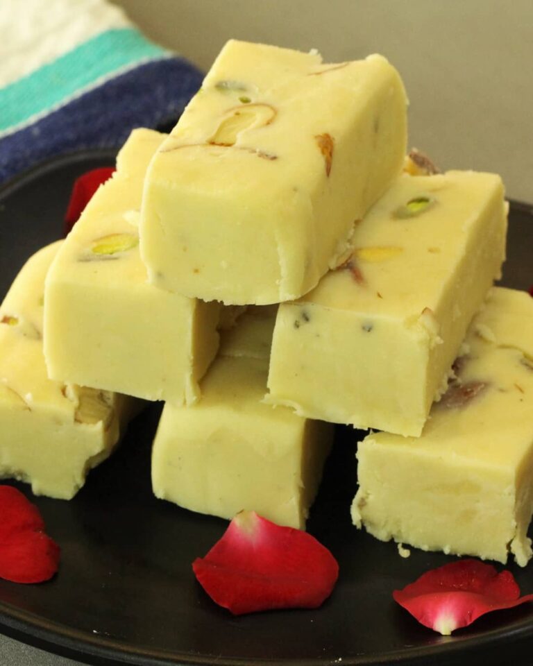 Maida burfi - Marathi Recipe | Madhura's Recipe