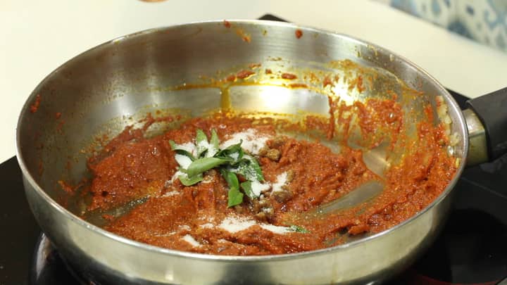 Add curry leaves, gudh salt 