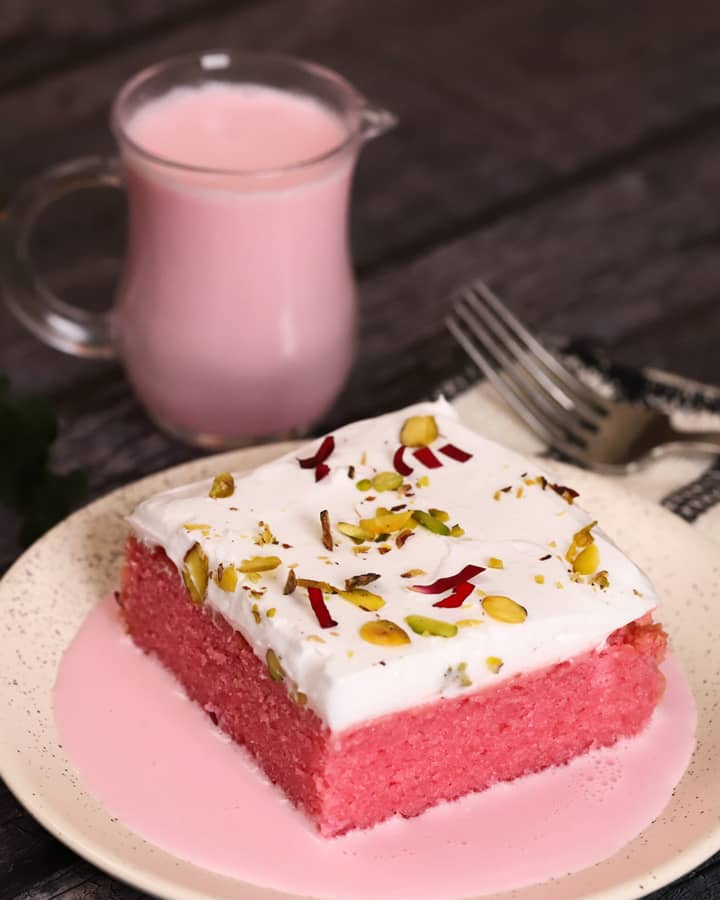 Eggless rose milk cake