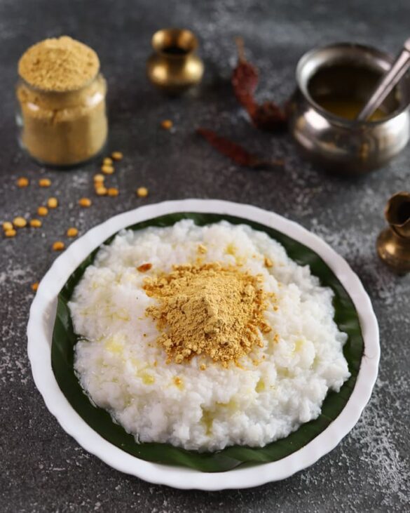 Konkani Gurgutya Bhat and Metkut | Madhura's Recipe