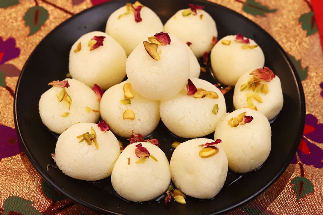 Popular Bangali Dessert Rasgulla