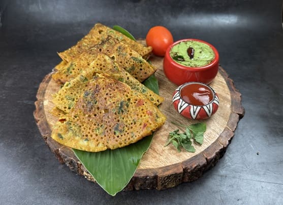 Jwari Ghavan and chutney