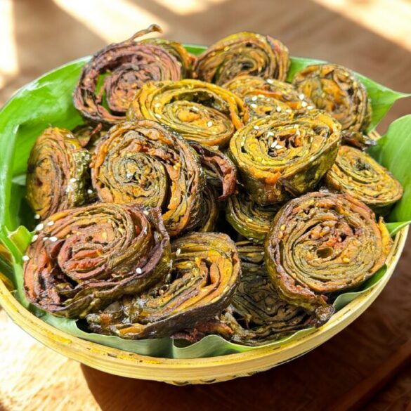 Traditional Maharashtrian Aluchi Vadi