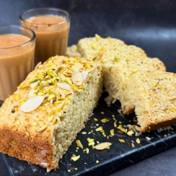 Café style Eggless Mawa Cake