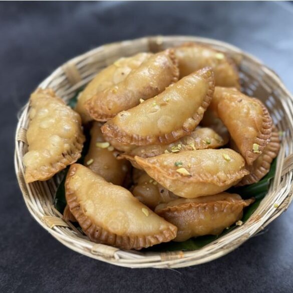 Rakshabandhan special Olya Naralachi Karanji