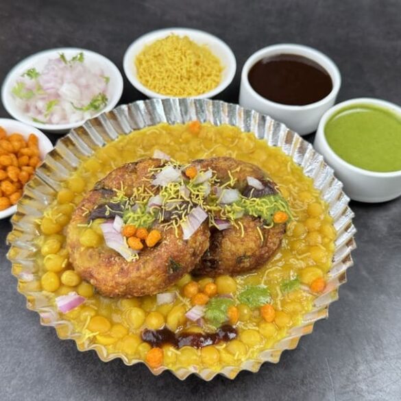 Popular chat ragda patties