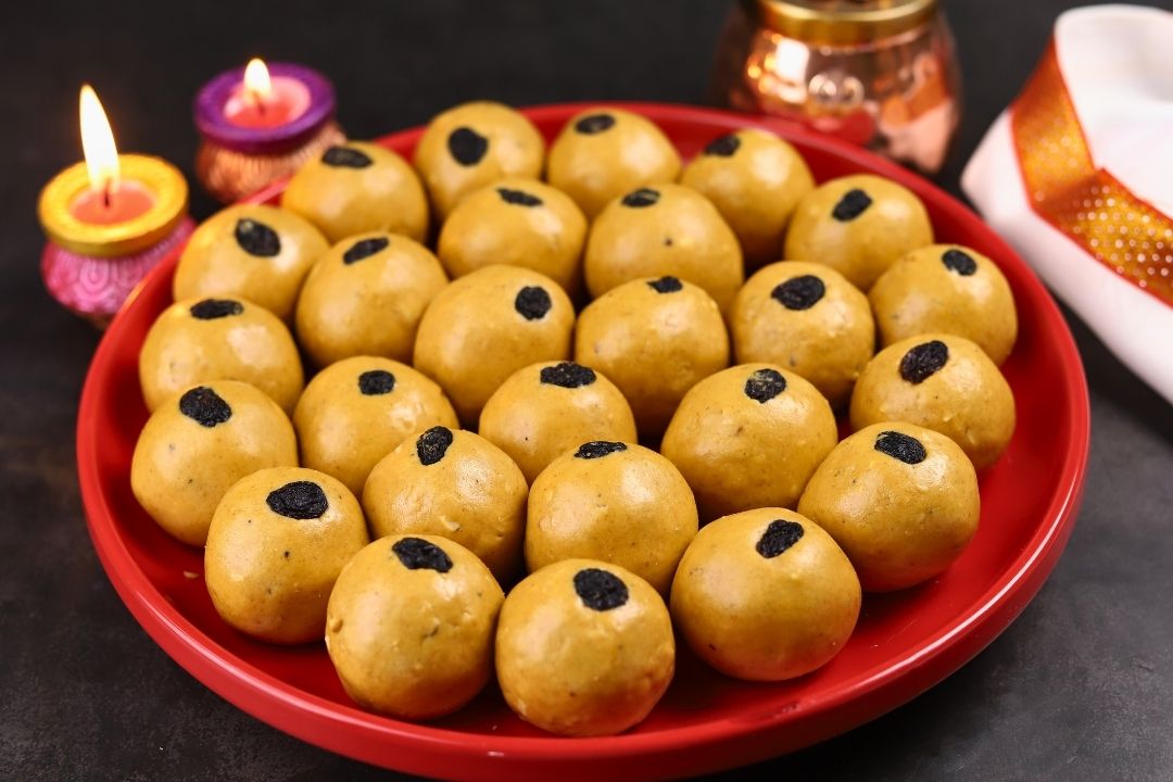 1kg Chanadal Besan Ladoo